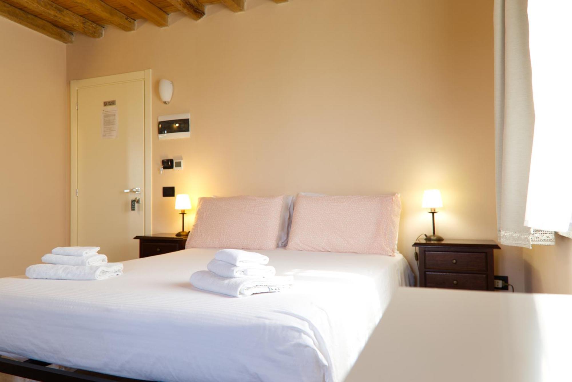 Hotel Antico Casale Caroli Gattatico Zimmer foto
