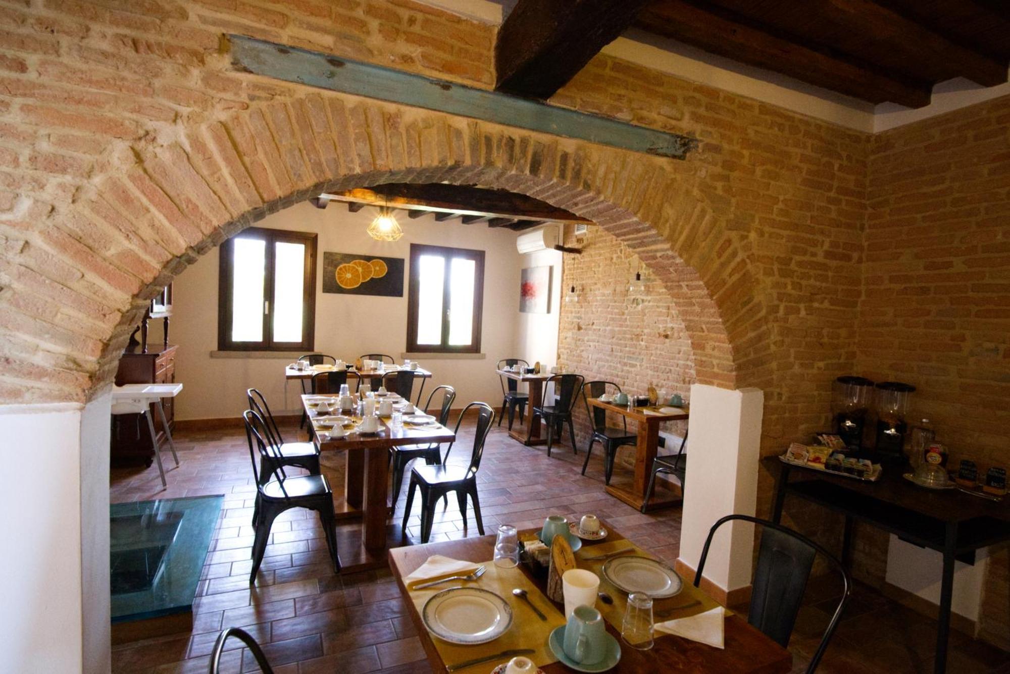 Hotel Antico Casale Caroli Gattatico Exterior foto